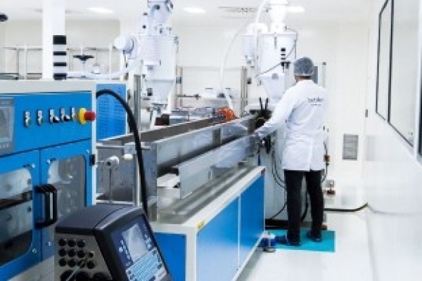 YY Medikal – Medikal ve İlaç Sanayiinde Yenilikçi Hizmetler